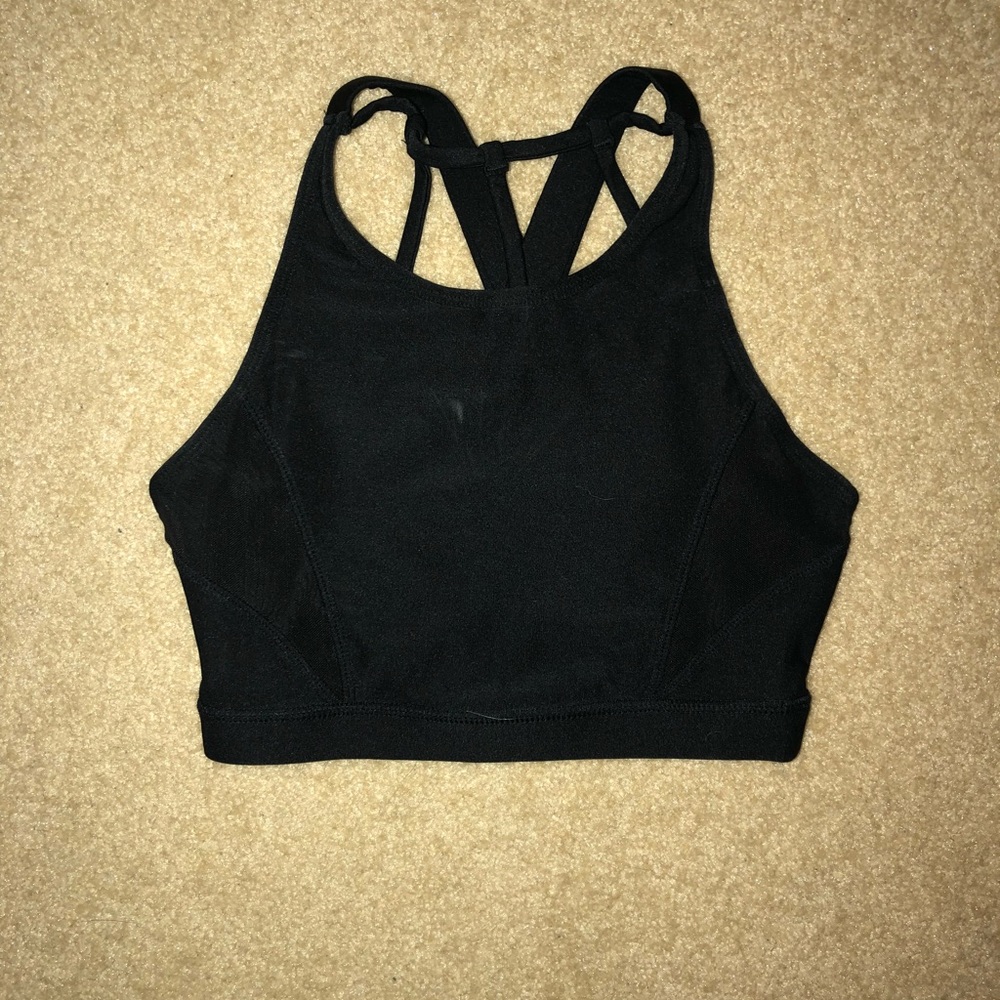 Black cross back sports bra